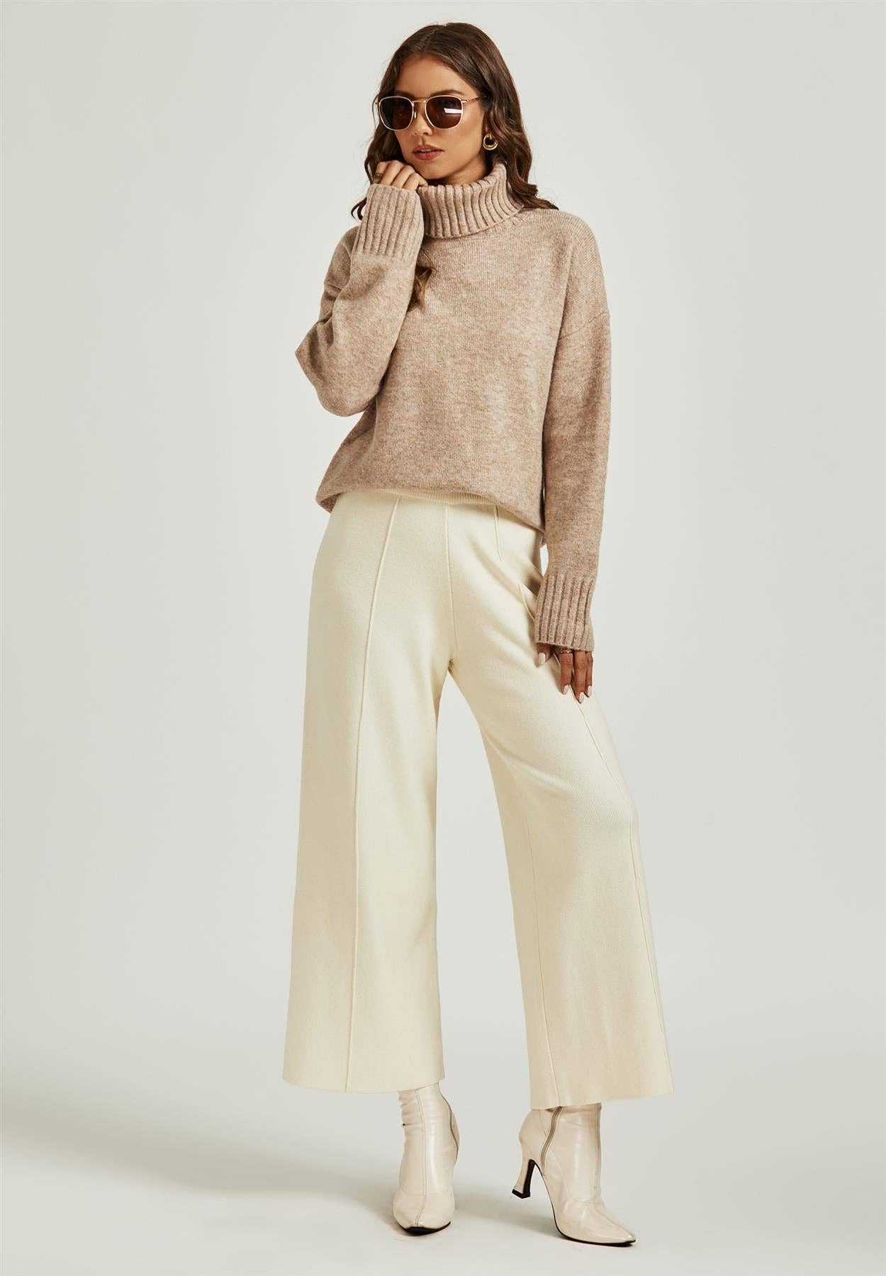 Trui met hoge hals in crème: Crème One Size